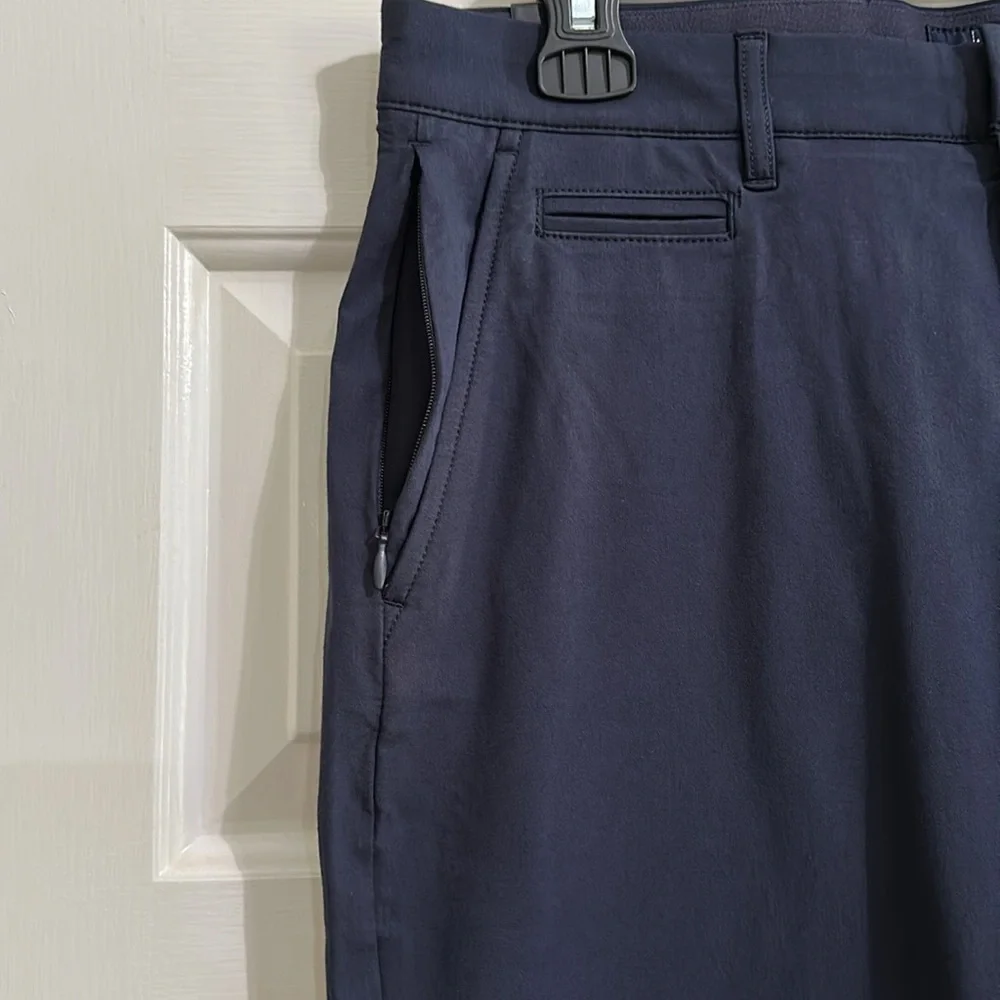 J.Crew Men’s Straight Fit 770 Tech Pant in Navy (32x32) - Picture 6 of 10